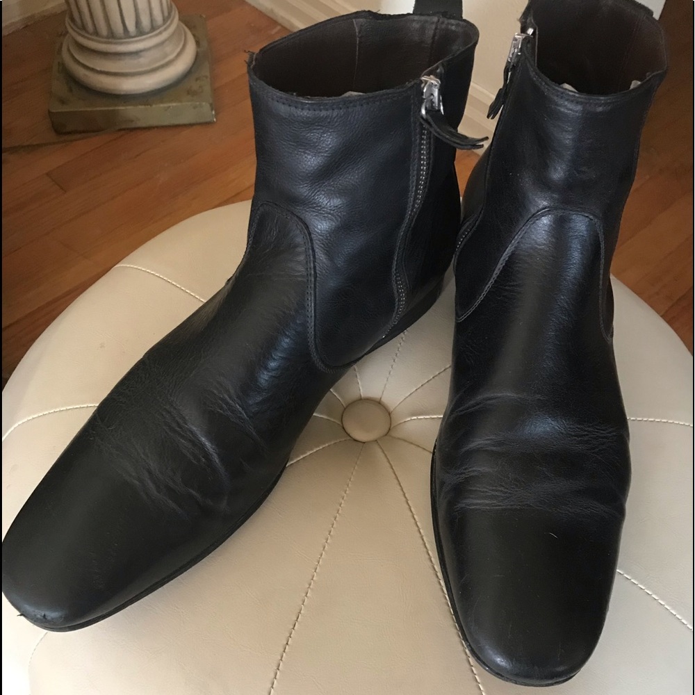 Men’s Aldo ankle zip up boots